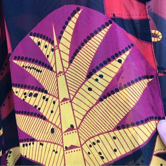 Nieves Lavi 100% Silk Black Red Yellow Tribal Tropical Semi Sheer Tunic Blouse - Picture 12 of 12